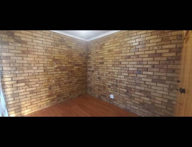 3 BEDROOM HOUSE FOR SALE IN SOSHANGUVE WW